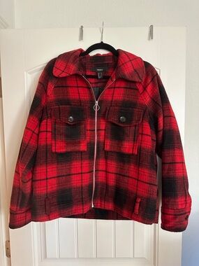 Forever 21 Red & Black Plaid Zip-Front buffalo plaid coat size large